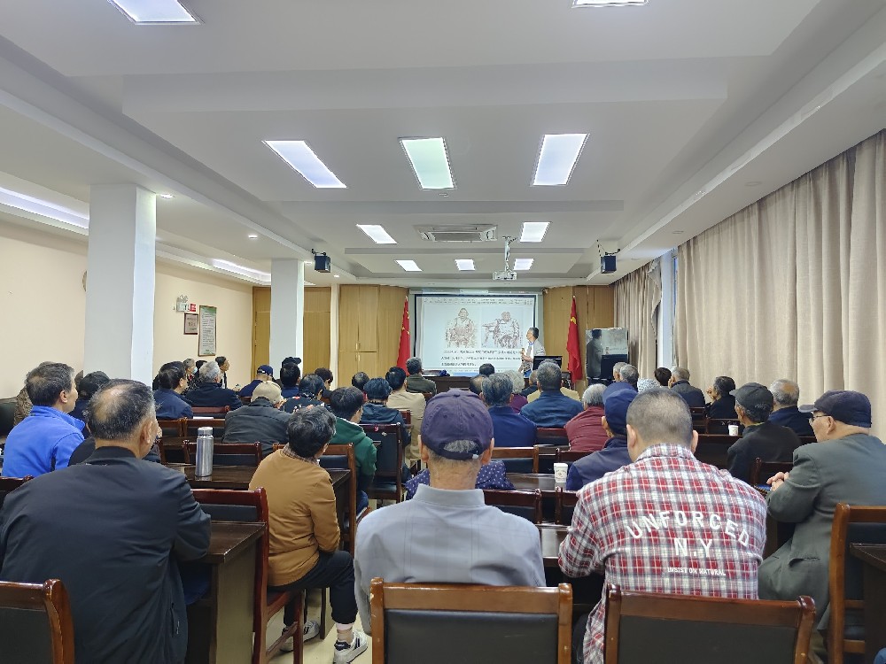 張鐘為富巷社區(qū)作講座